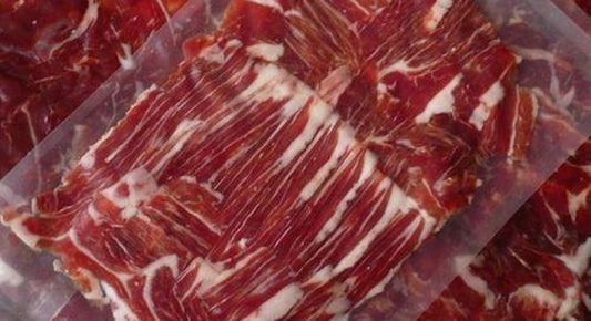 Mastering the art of enjoying vacuum-sealed Ibérico Ham: tips and tricks - Aroma Ibérico
