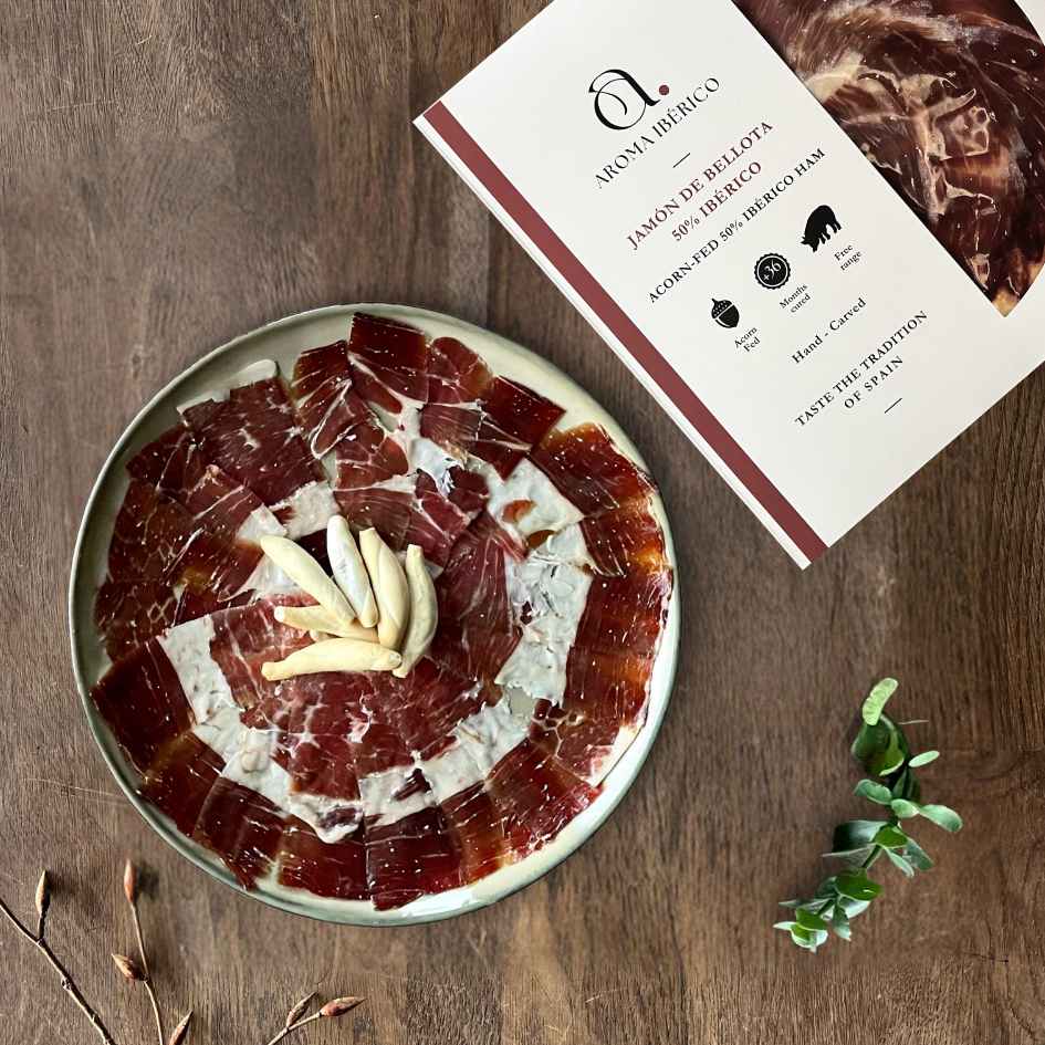 BOX JAMÓN IBÉRICO BELLOTA (300g) + AROMA GAVE